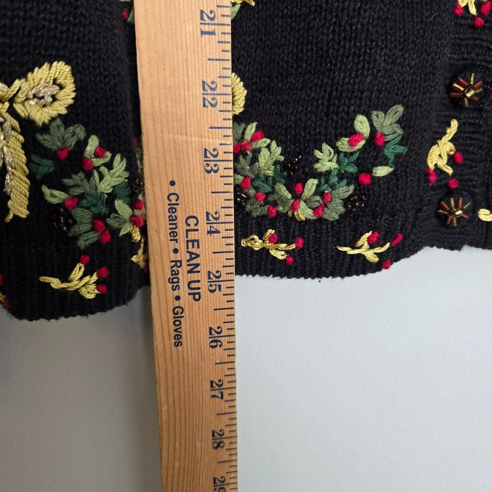 Vtg 2000 Tiara International Embroidered Christmas Sweater Cardigan Sz L Holiday - Picture 10 of 11